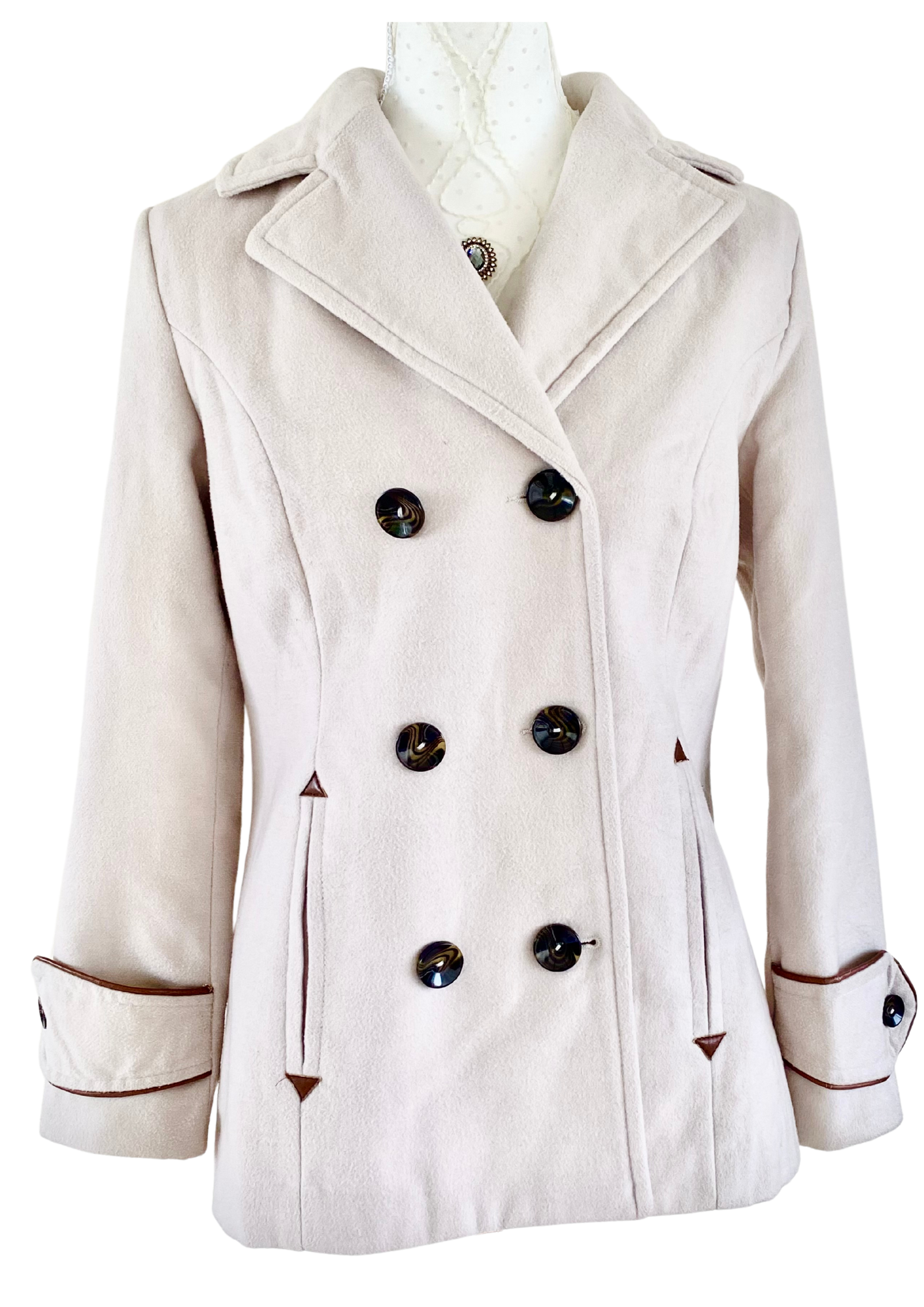 Le manteau cintré beige — T.36-38 – La vêtementerie française